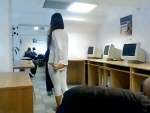 Regardez le porno di ...